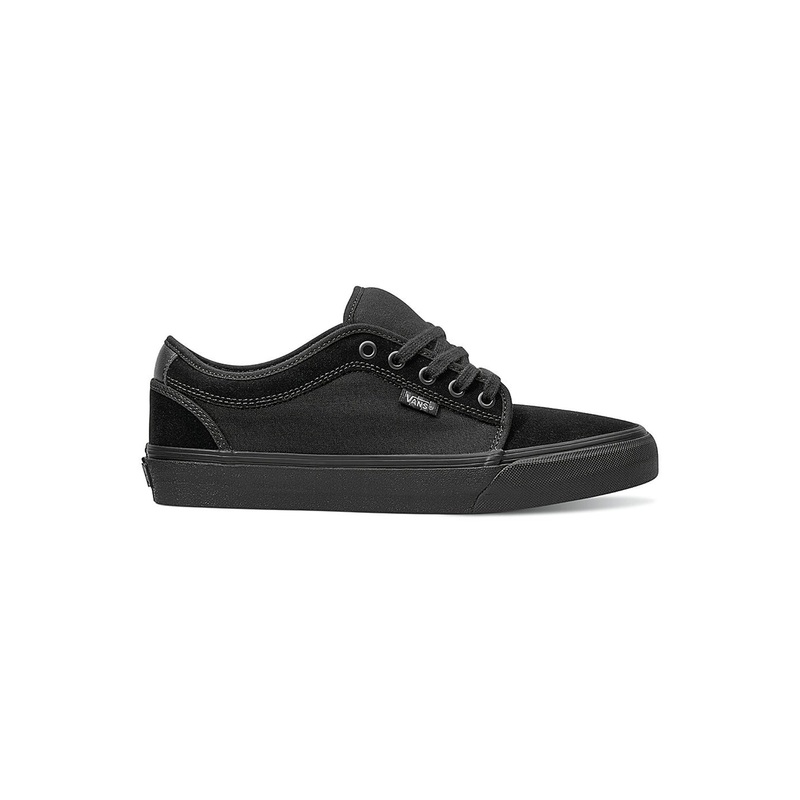 Skate Chukka Low Blackout Shoes
