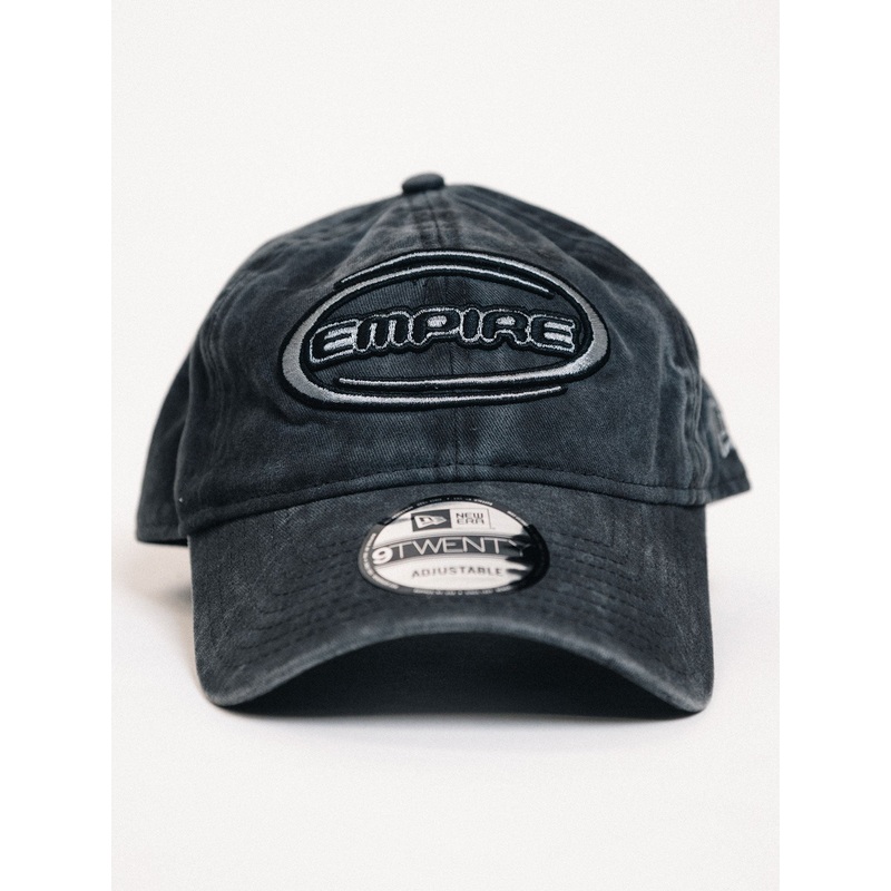 920 x New Era Washed Black Strapback Hat