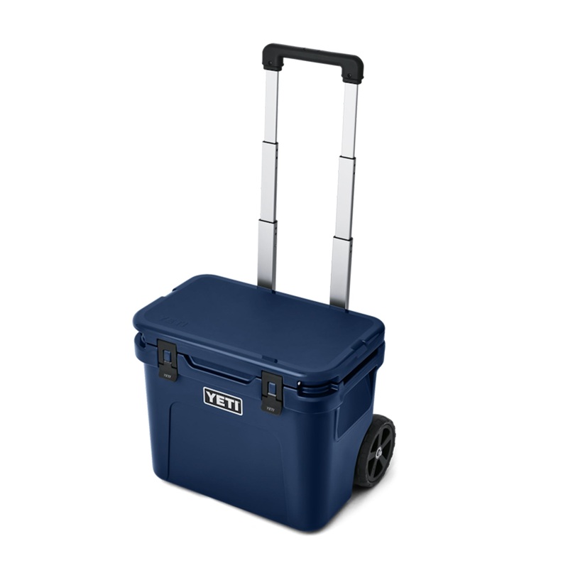 Roadie 32 Wheeled Marine Cooler