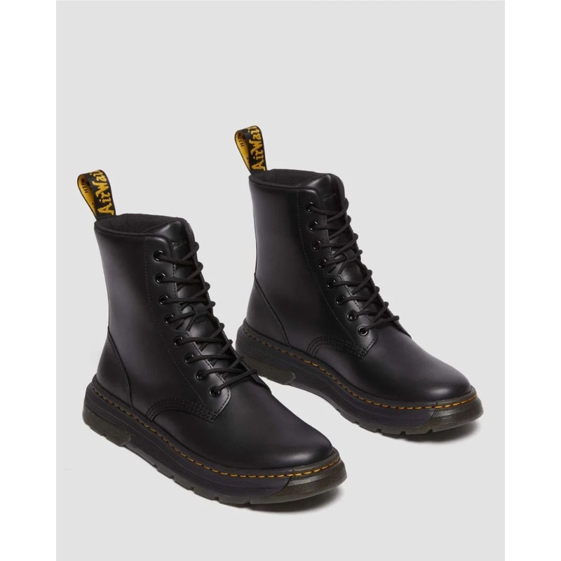 Dr Martens Crewson 8 Eye Boot – Black Classic Pull Up