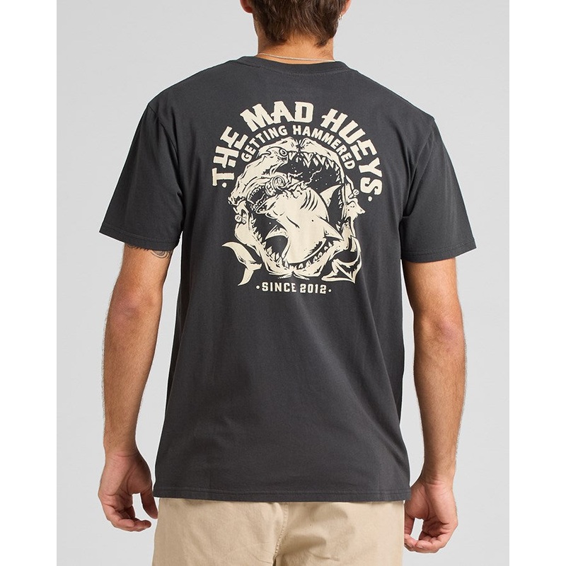 The Mad Hueys GETTING HAMMERED | SS TEE