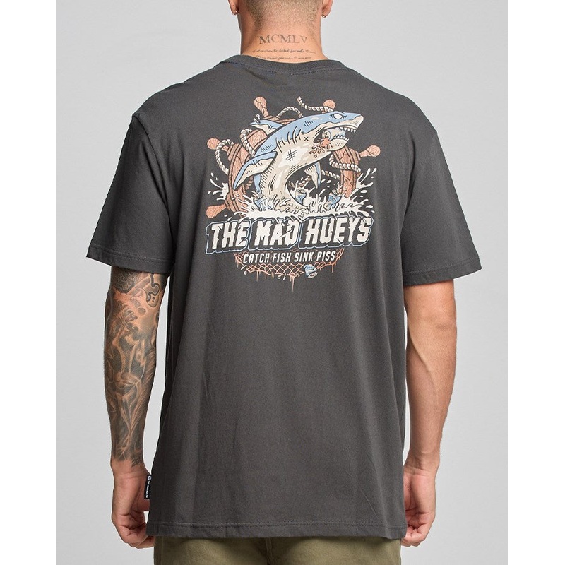 The Mad Hueys CATCH FISH | SS TEE