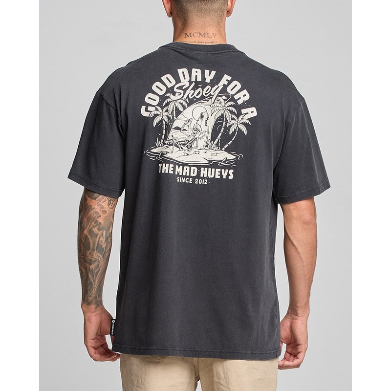The Mad Hueys GOOD DAY FOR A SHOEY | OVERSIZED SS TEE