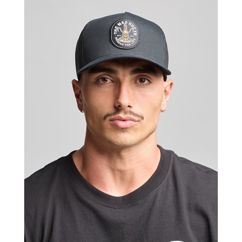 The Mad Hueys HOOKED FOR LIFE | TWILL TRUCKER