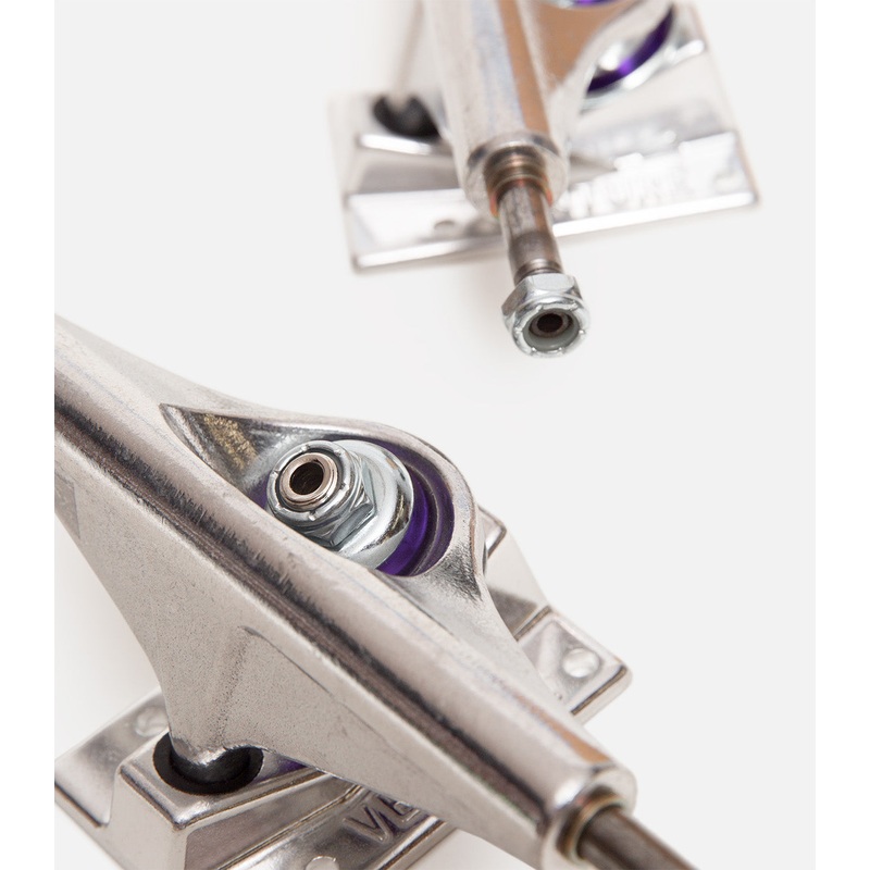 venture-v-hollow-truck-5-2-5-6-silver_1 Venture V-Hollow Truck|5.2|5.6|Silver