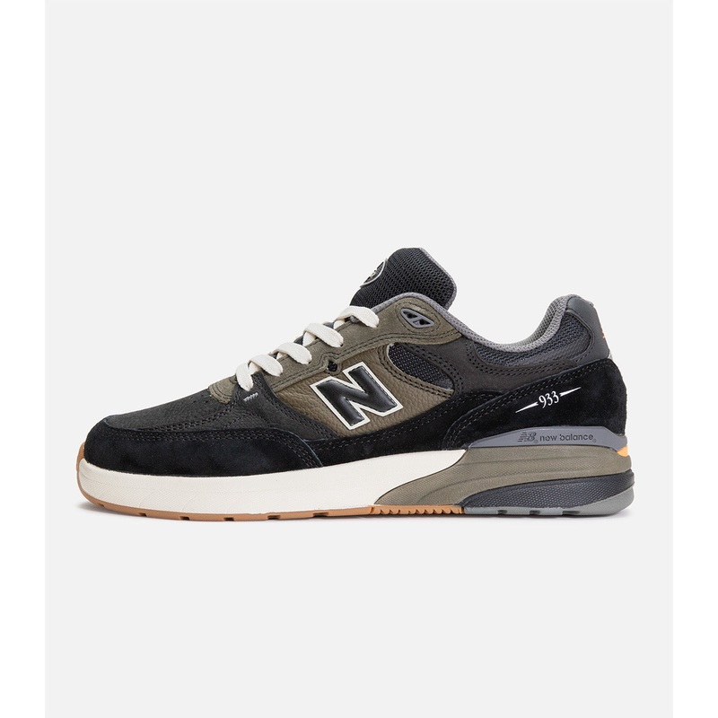 New Balance Numeric Reynolds 933